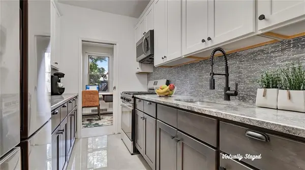 1560 East 18th ST #3D, Brooklyn, NY 11230