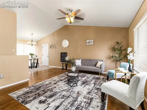 735 S Sterling DR, Pueblo, CO 81007