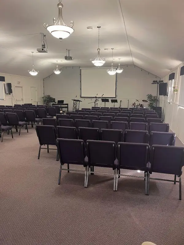 401 Main Street NW, Milk River, AB T0K 1M0