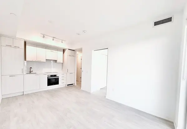 634 CHURCH ST W #1806, Toronto C08, ON M4Y 0G9