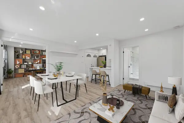 252 Soudan AVE, Toronto C10, ON M4S 1W4