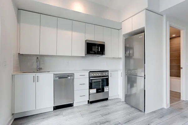 15 Ellerslie AVE #2403, Toronto C07, ON M2N 0L7