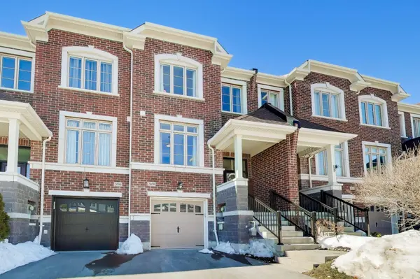 2608 Cerise MNR, Pickering, ON L1X 0G8