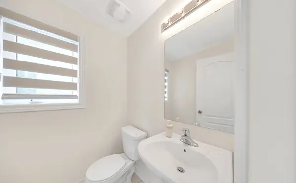 126 North Garden BLVD, Scugog, ON L9L 1B3