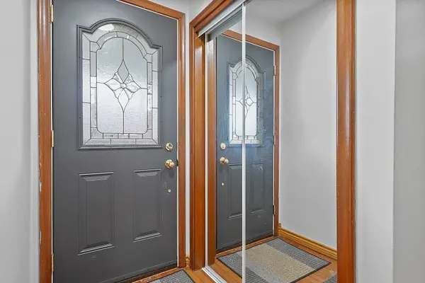 68 Athabasca ST, Oshawa, ON L1H 7H6