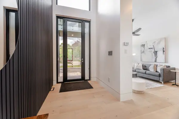 10 Haida CT, Toronto E10, ON M1C 3L1