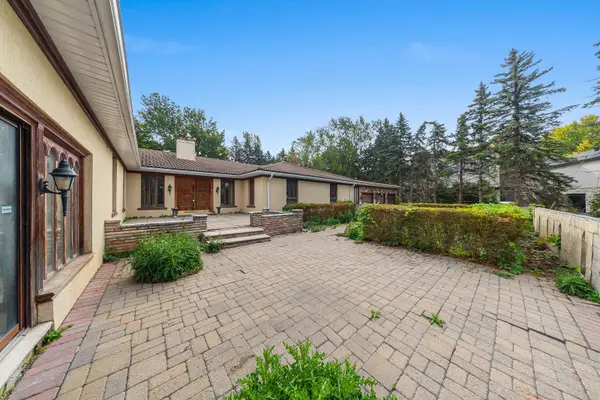 6 Scandia CT, Markham, ON L6C 1G6