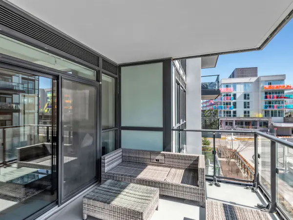 375 Sea Ray AVE #233, Innisfil, ON L9S 0N9