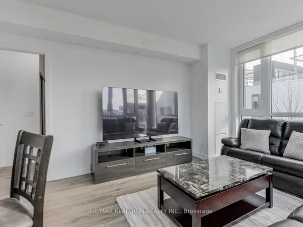 271 Sea Ray AVE #B318, Innisfil, ON L9S 0J4