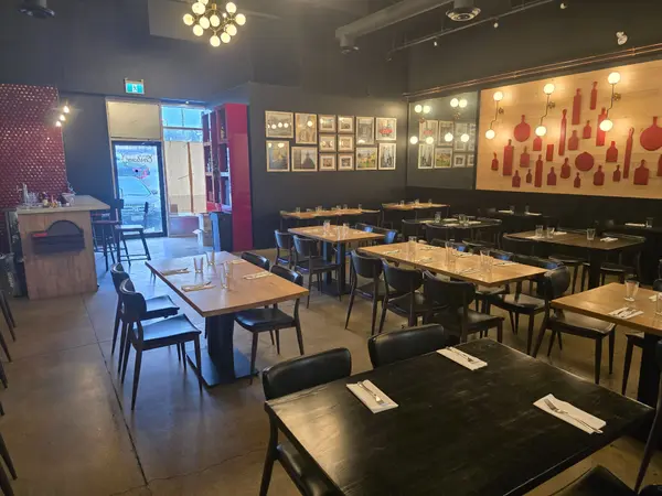 233 Earl Stewart DR #8 & 8A, Aurora, ON L4G 6V8