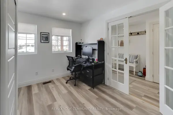 826 Adams RD, Innisfil, ON L9S 4E1