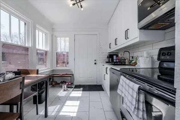 29 Peel ST, Barrie, ON L4M 3K9