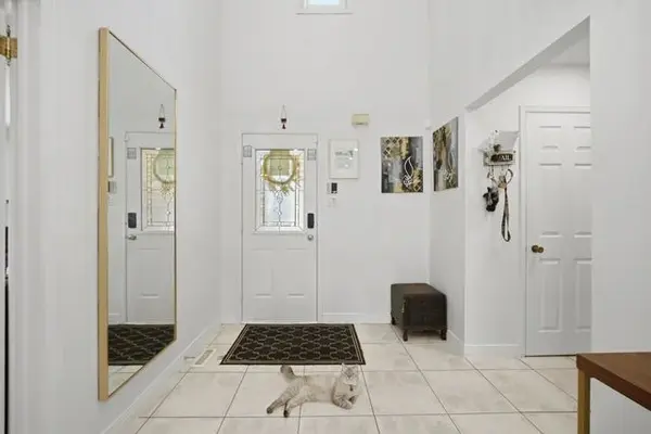 10 Burnhope DR, Brampton, ON L6X 3P2