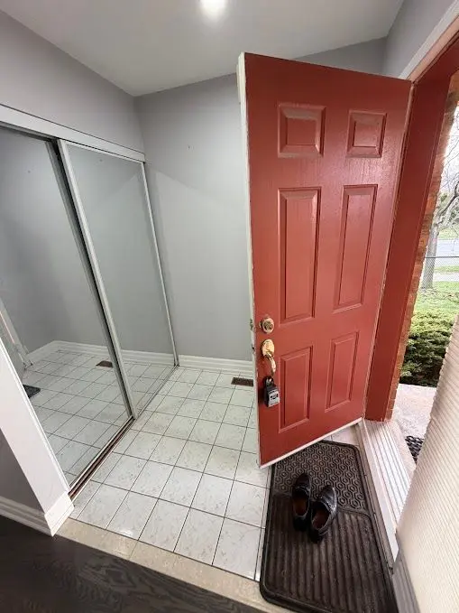 20 Ridge Valley CT, Brampton, ON L6X 4M9