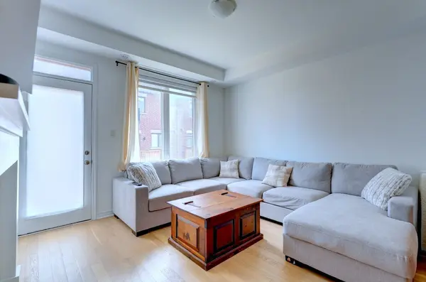 4022 Saida ST, Mississauga, ON L5M 2S8