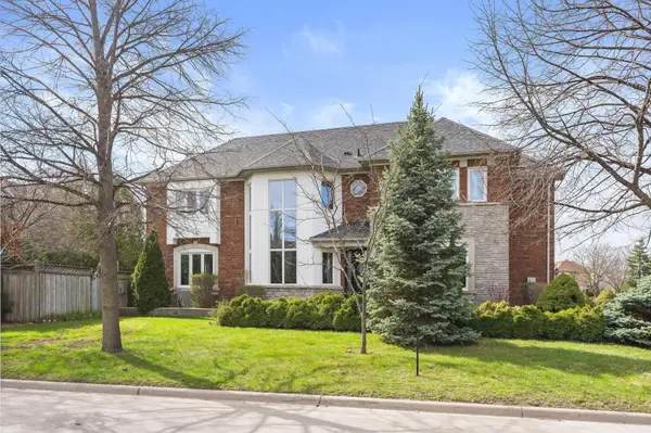 55 James Young DR, Halton Hills, ON L7G 5S5