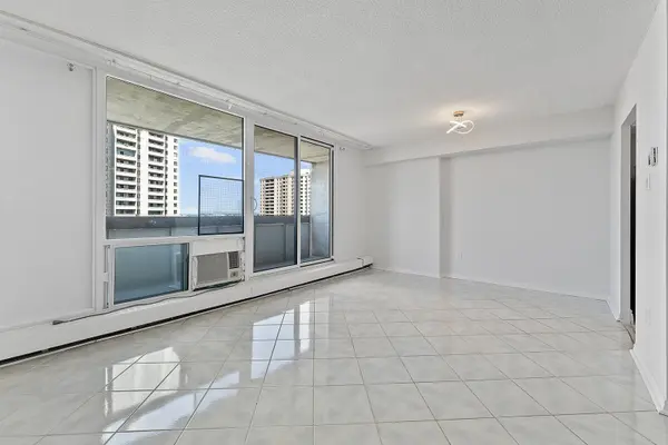 5 San Romanoway N/A #906, Toronto W05, ON M3N 2Y4