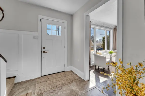 724 Bloem ST, North Bay, ON P1B 4Z7