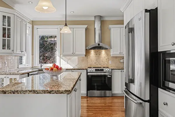 163 Copperwood ST, Orleans - Convent Glen And Area, ON K1C 7S3