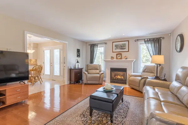 4 Bluewater AVE, Kawartha Lakes, ON K9V 0K6