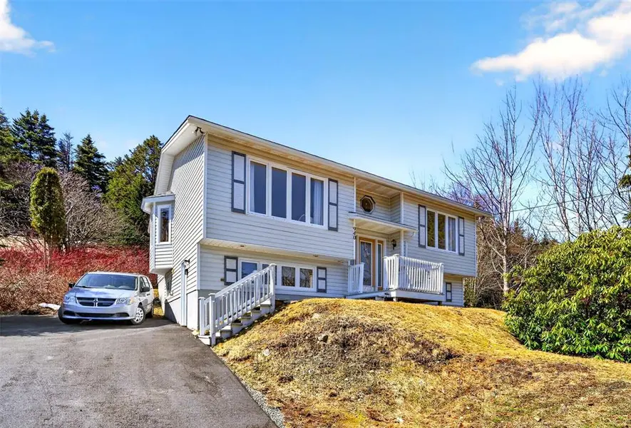 940 St Thomas Line, Portugal Cove - St.  Philip's, NL A1M 1K3