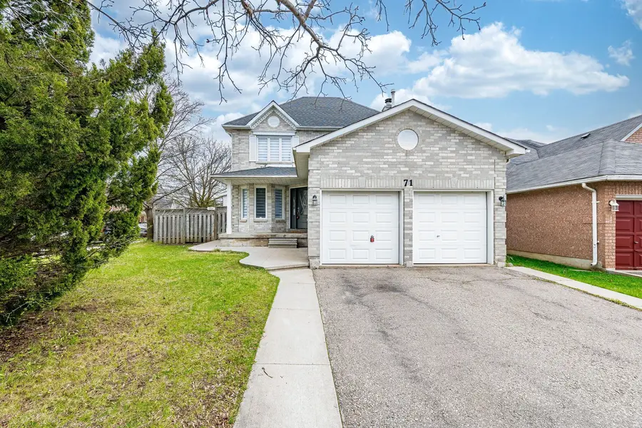 71 Drinkwater DR, Brampton, ON L6Y 4T8