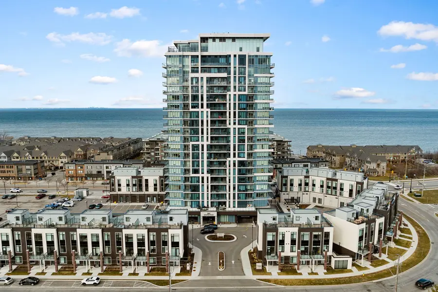 385 Winston RD #Unit 501, Grimsby, ON L3M 4E8