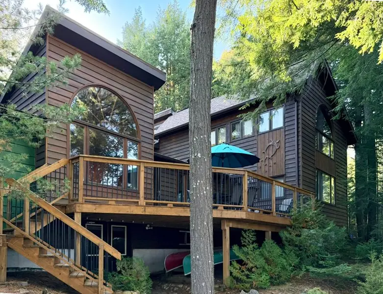 1062 Elmhurst LN, Dysart Et Al, ON K0M 1S0