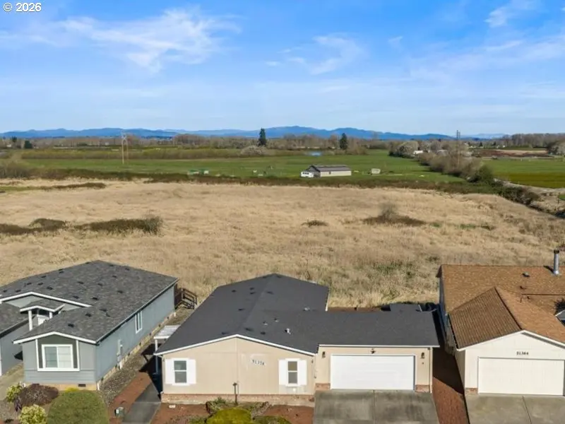 51374 SE Hoodview DR, Scappoose, OR 97056