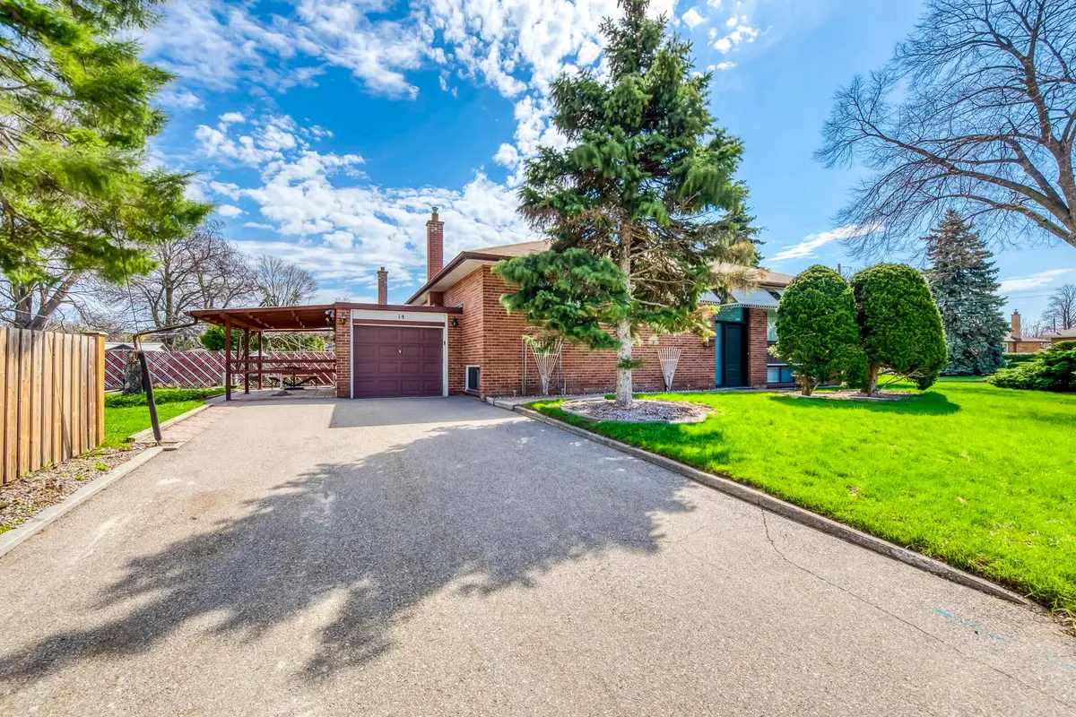 14 Tyler PL, Toronto W09, ON M9R 1L9