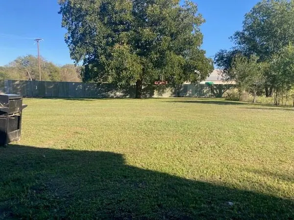 279 S CAMDEN Street, Dublin, TX 76446