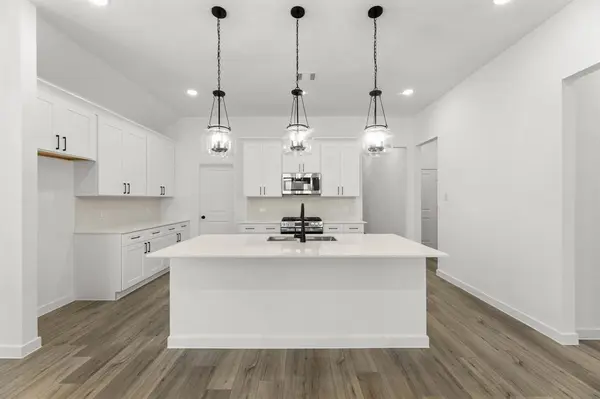 677 Tyronza Drive, Justin, TX 76247