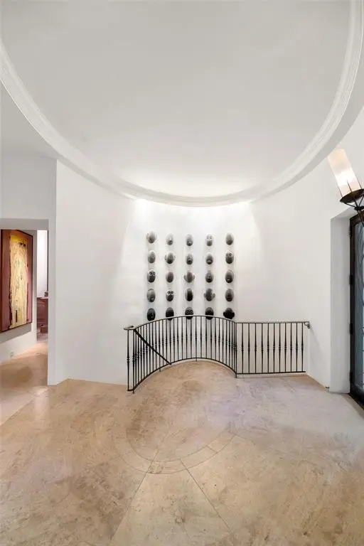 3901 Turtle Creek Boulevard, Residence 7, Dallas, TX 75219