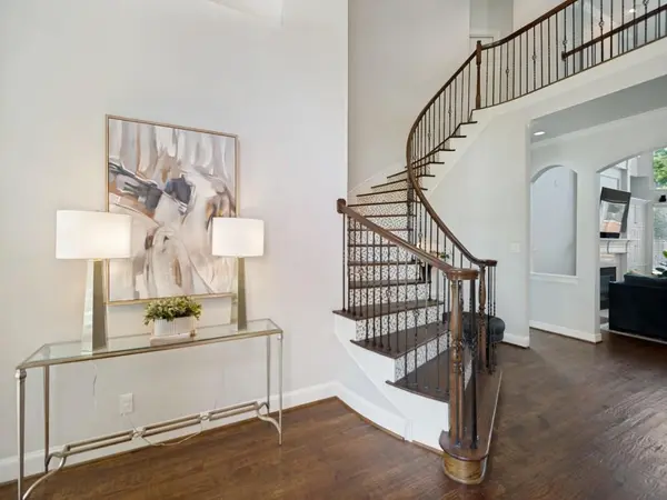 5109 Remington Park Drive, Flower Mound, TX 75028