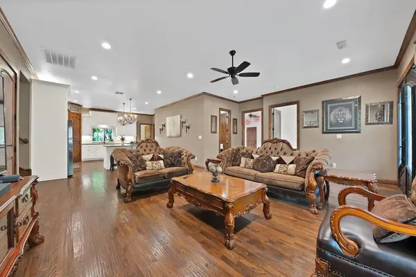 4713 Bernice Street, Haltom City, TX 76117