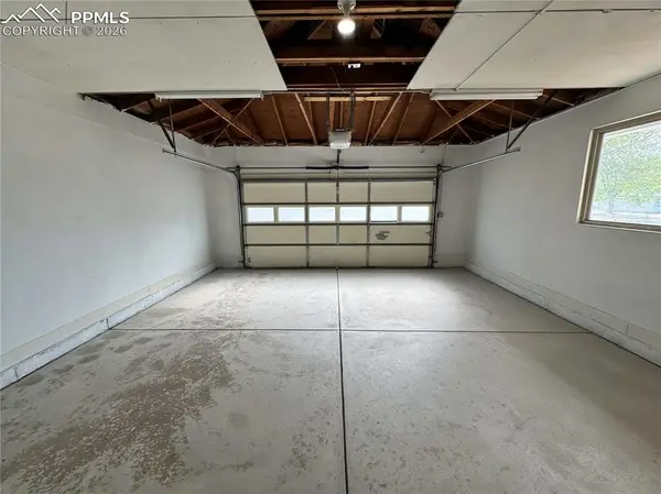 702 Zion DR, Colorado Springs, CO 80910