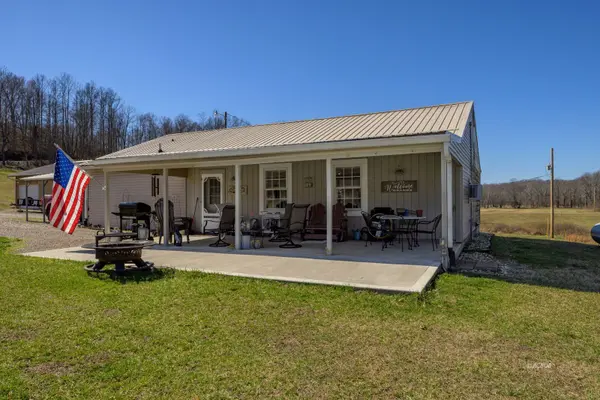 446 Shaffer School Rd, Oak Hill, OH 45656