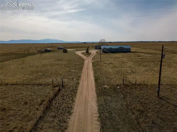 11450 N Log RD, Calhan, CO 80808