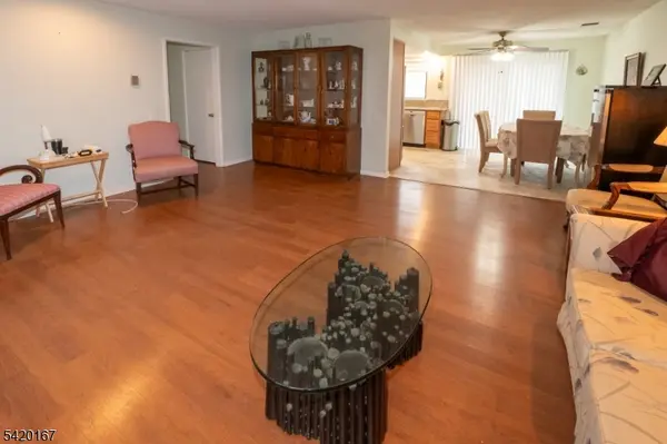 264B Crosse Dr #B, Monroe Twp., NJ 08831