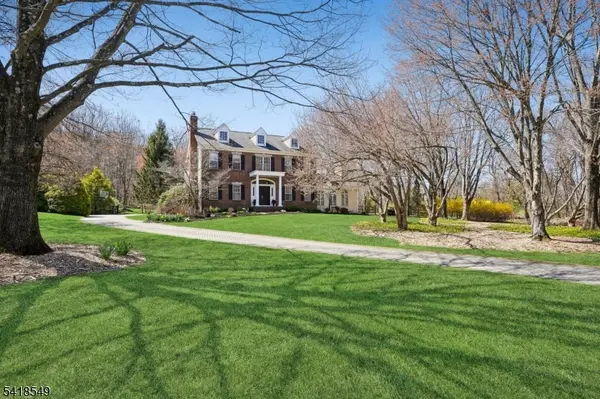 11 Highland Ave, Washington Twp., NJ 07853