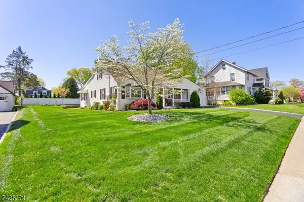 435 3rd Ave, Garwood Boro, NJ 07027