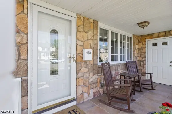 435 3rd Ave, Garwood Boro, NJ 07027