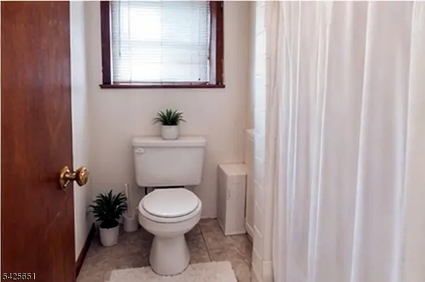 92 Troast St #1, Hackensack City, NJ 07601