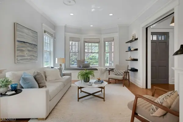 59 Hobart Ave, Summit City, NJ 07901