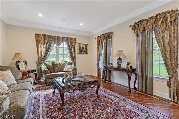 1 Brodziak Rd, Denville Twp., NJ 07834