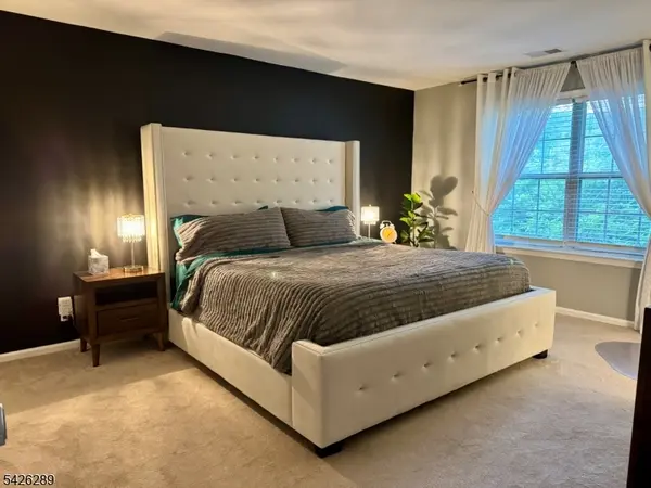 322 Stratford Pl #322, Bridgewater Twp., NJ 08805