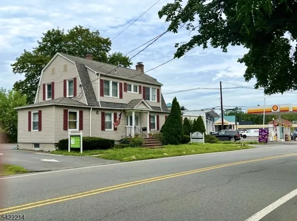 413 W Main St, Boonton Town, NJ 07005