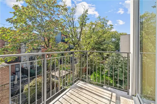 118 Madison ST #3, Brooklyn, NY 11216