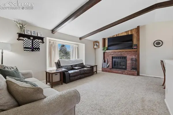 7910 Moundsview DR, Colorado Springs, CO 80920