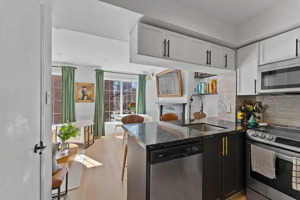 3 Everson DR #675, Toronto C14, ON M2N 7C2